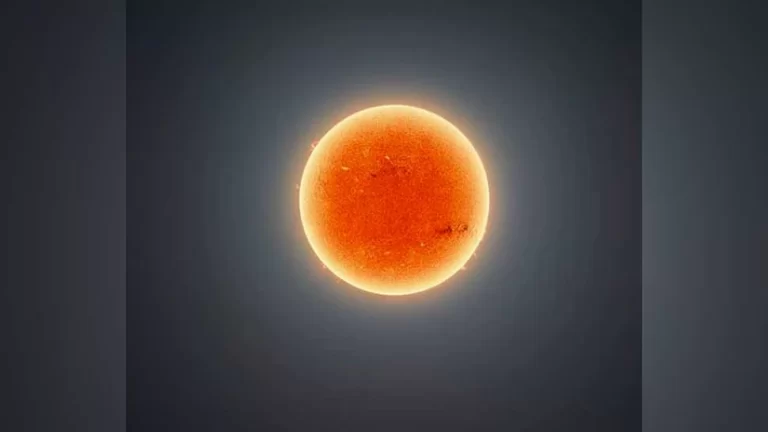 सूरज की अबतक की सबसे साफ़ फ़ोटो ने सोशल मीडिया पर मचाया बवाल , मैकार्थी ने किया दावा