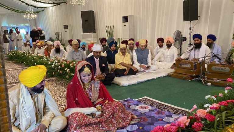 Punjab Chief Minister Bhagwant Mann marries Gurpreet Kaur