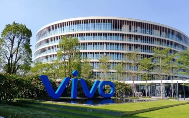 In a money laundering investigation, the ED conducts raids on Vivo and related companies.