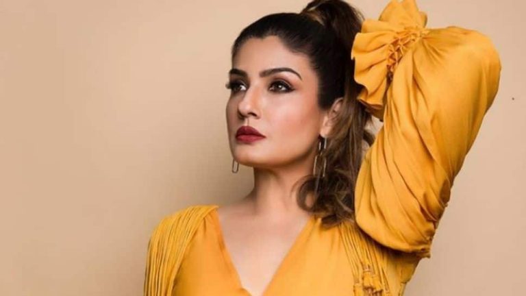 Raveena Tandon: बॉलीवुड में रवीना टंडन का कमबैक! इस फिल्म में लीड रोल निभाते हुए आएंगी नजर