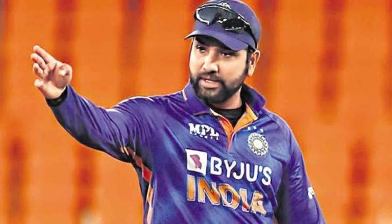 IND/AUS: मैच के ठीक पहले कप्तान रोहित शर्मा ने चली बड़ी चाल, दिग्गज खिलाड़ी को वापसी करा आस्ट्रेलिया में मचाई दहशत।