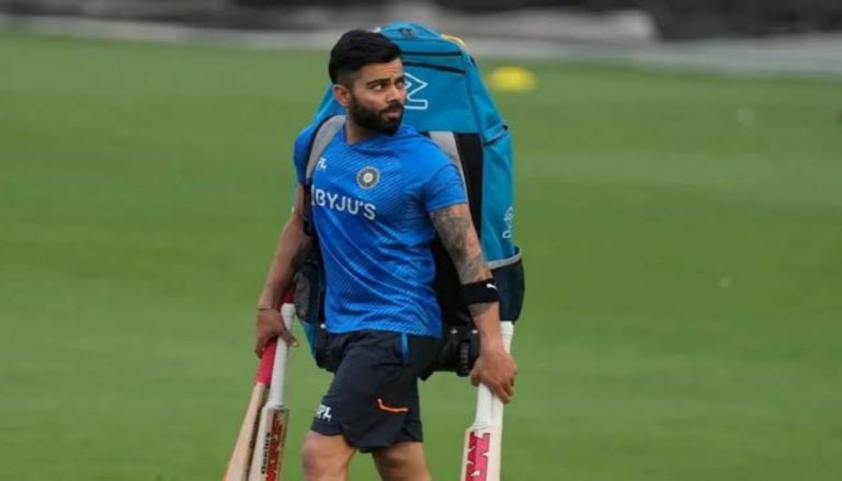 ICC WTC- शमी के बाद रन मशीन कोहली ने बढ़ाया टीम इंडिया का सर दर्द? पाकिस्तानी कप्तान के साथ करते दिखे ये काम