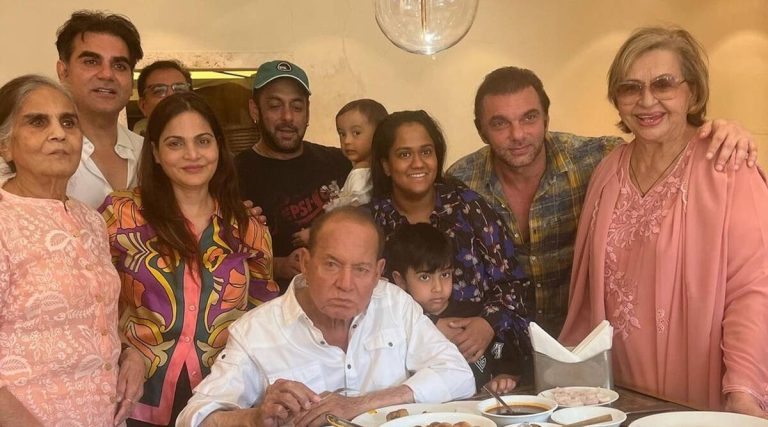 Salim Khan Birthday: पिता सलीम खान के बर्थडे पर अरबाज खान ने अलग अंदाज से किया विश, सोशल मीडिया पर देखिए परिवार के बीच का अनूठा प्यार